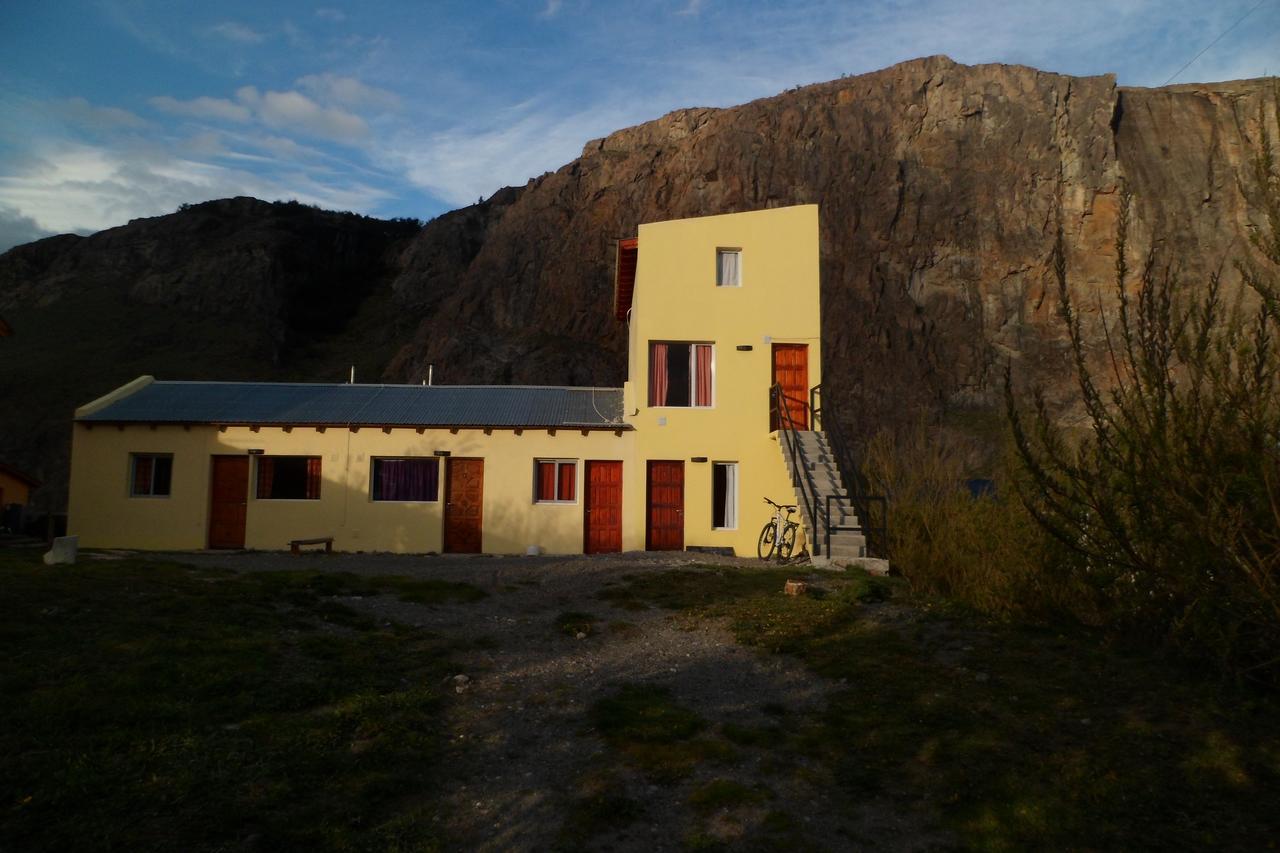Milenarios Hostel El Chaltén Exterior foto