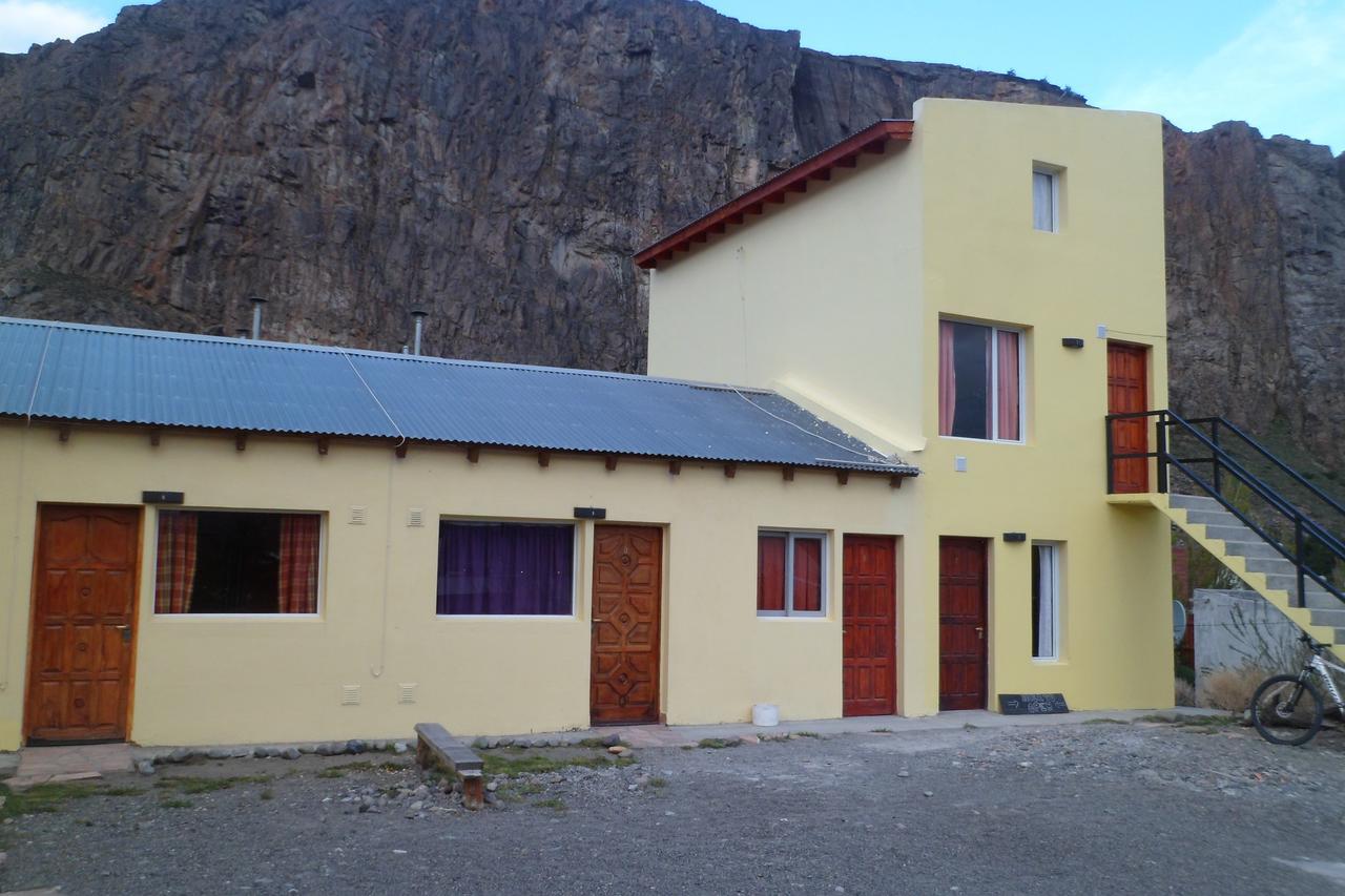 Milenarios Hostel El Chaltén Exterior foto