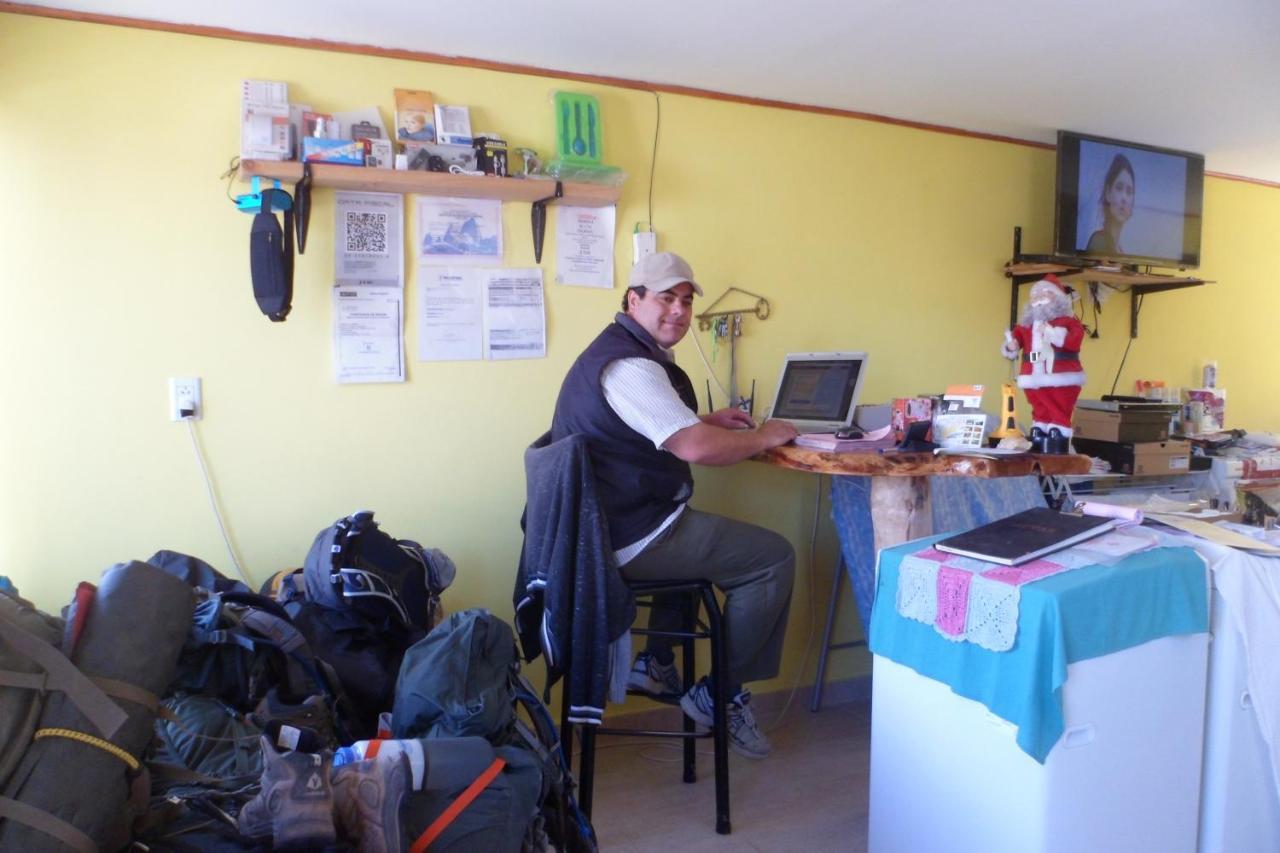 Milenarios Hostel El Chaltén Exterior foto